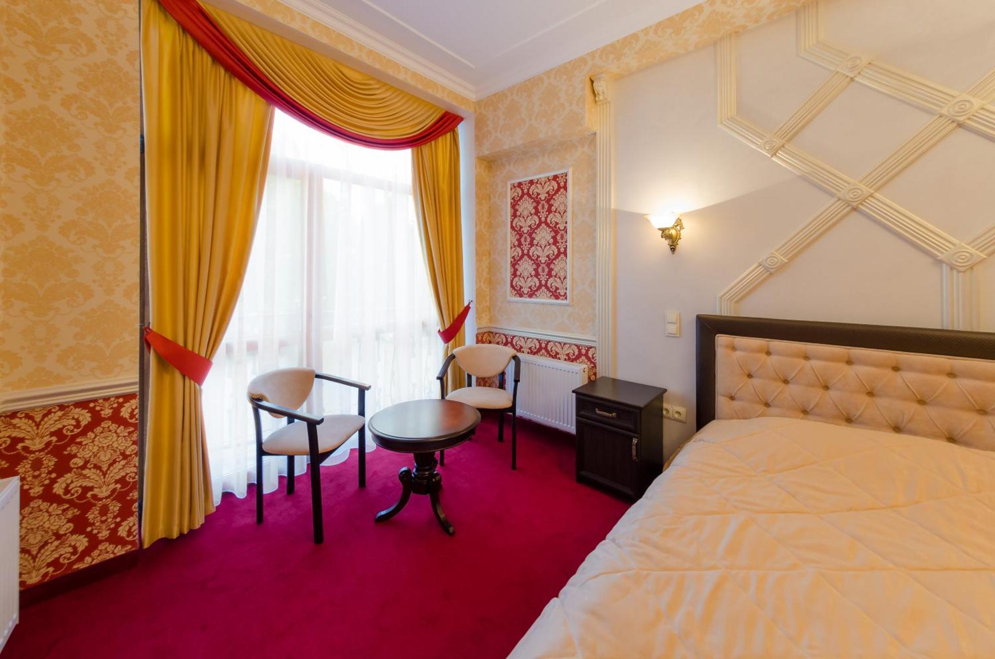 Franz Hotel&Restaurant Iwano-Frankiwsk Zewnętrze zdjęcie