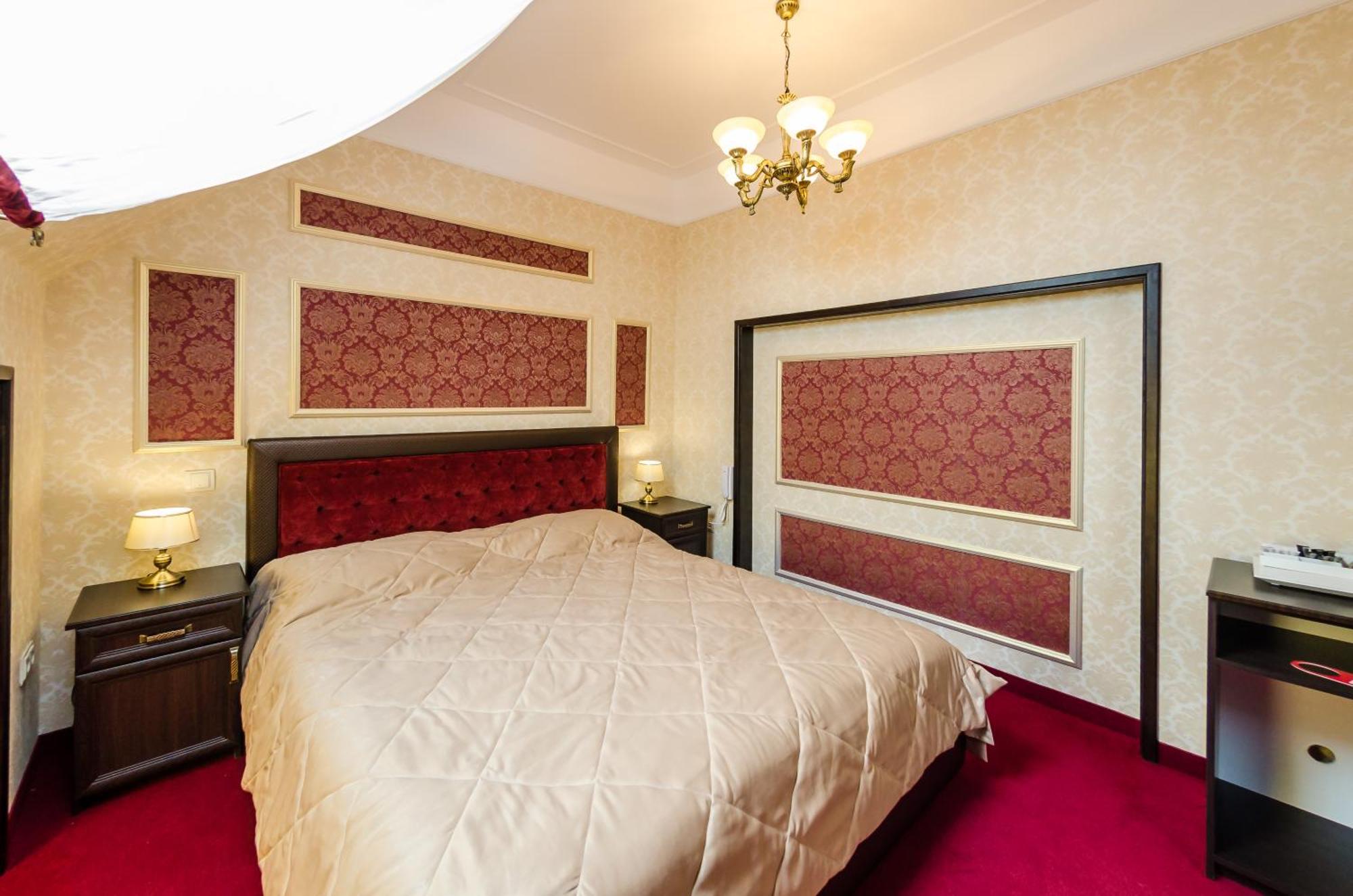 Franz Hotel&Restaurant Iwano-Frankiwsk Zewnętrze zdjęcie