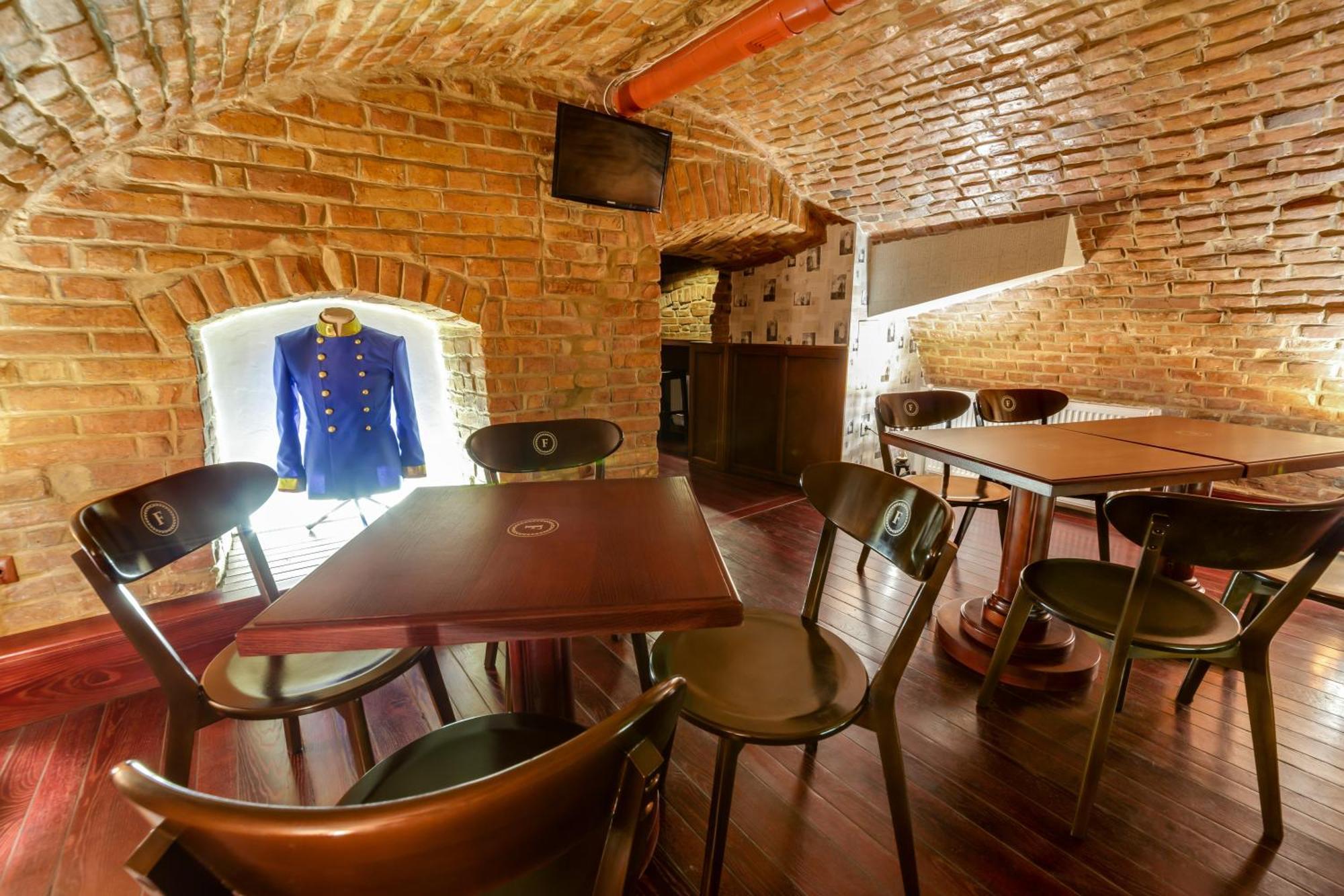 Franz Hotel&Restaurant Iwano-Frankiwsk Zewnętrze zdjęcie