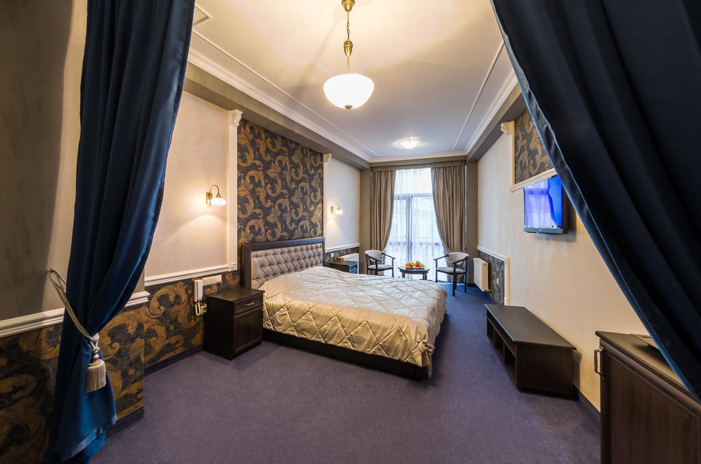 Franz Hotel&Restaurant Iwano-Frankiwsk Pokój zdjęcie